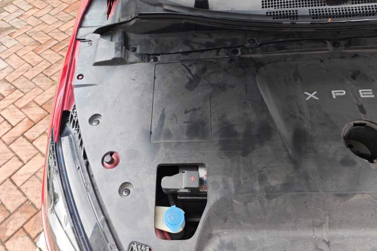 Used XPeng G3 2019 Deluxe Edition Engine Bay Right