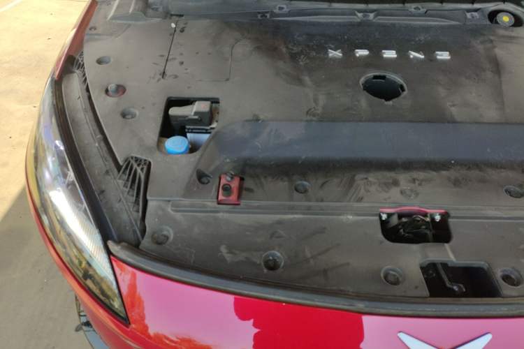 Used XPeng G3 2019 Deluxe Edition Engine Bay Right