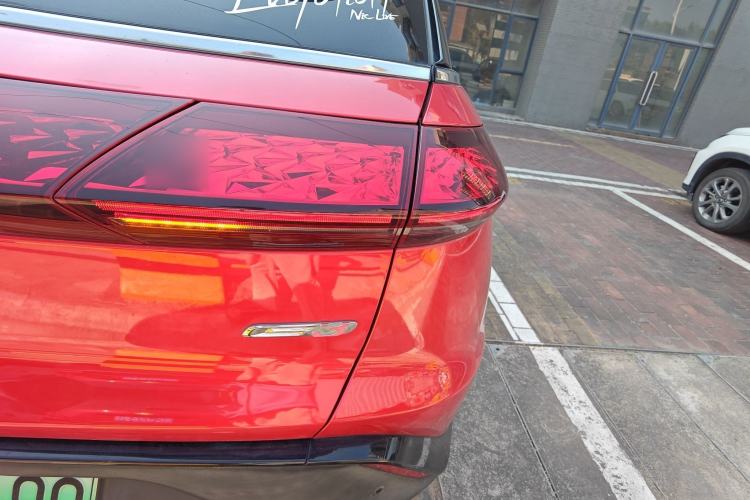Used XPeng G3 2019 Smart Edition Exterior 3