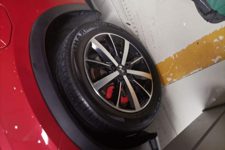 Used XPeng G3 2019 Smart Edition Exterior 4