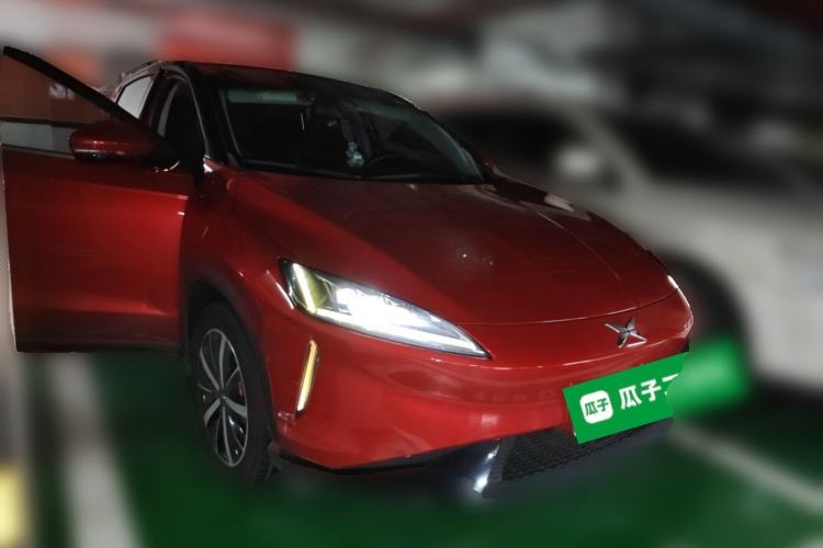 Used XPeng G3 2019 Smart Edition Front Right 45 Deg