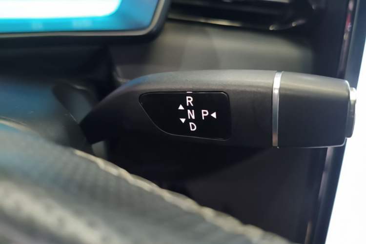 Used XPeng G3 2019 Deluxe Edition Gear Lever