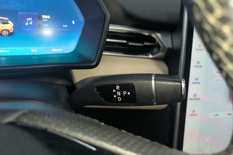 Used XPeng G3 2019 Enjoy Edition Gear Lever