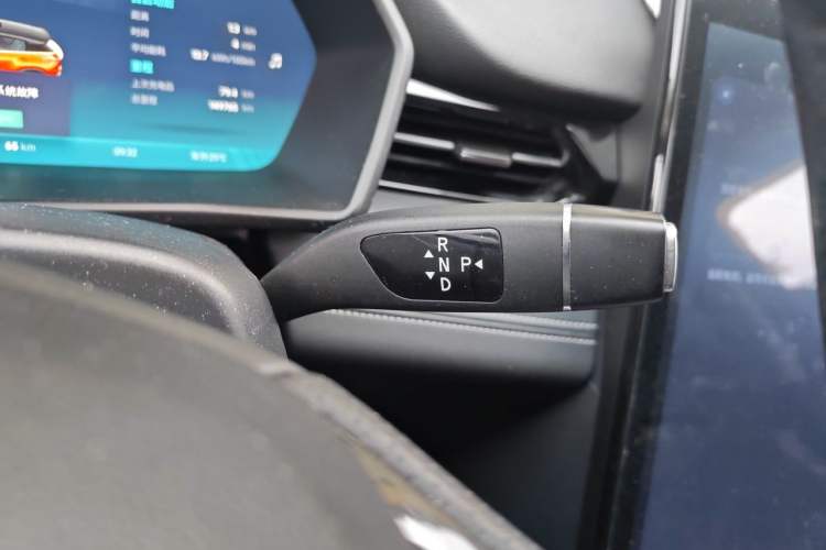 Used XPeng G3 2019 Deluxe Edition Gear Lever