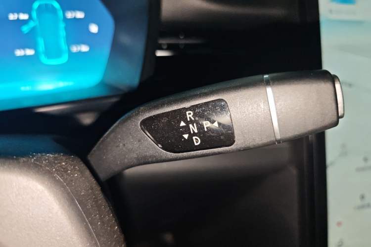 Used XPeng G3 2019 Smart Edition Gear Lever
