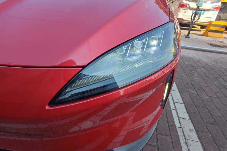 Used XPeng G3 2019 Smart Edition Left Front Headlight