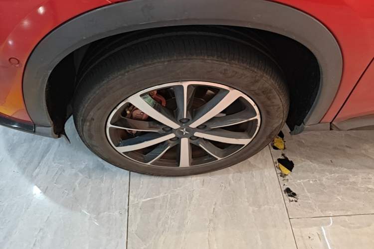 Used XPeng G3 2019 Deluxe Edition Left Front Wheel Hub