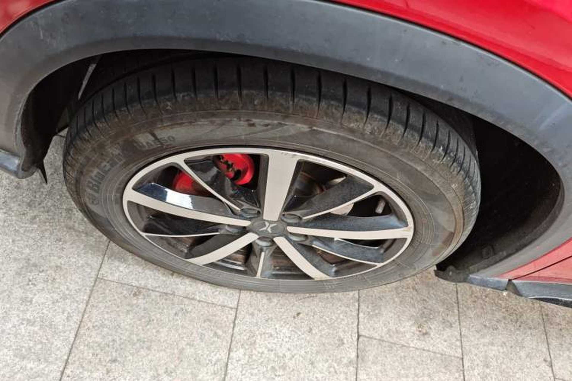 Used XPeng G3 2019 Smart Edition Left Front Wheel Hub