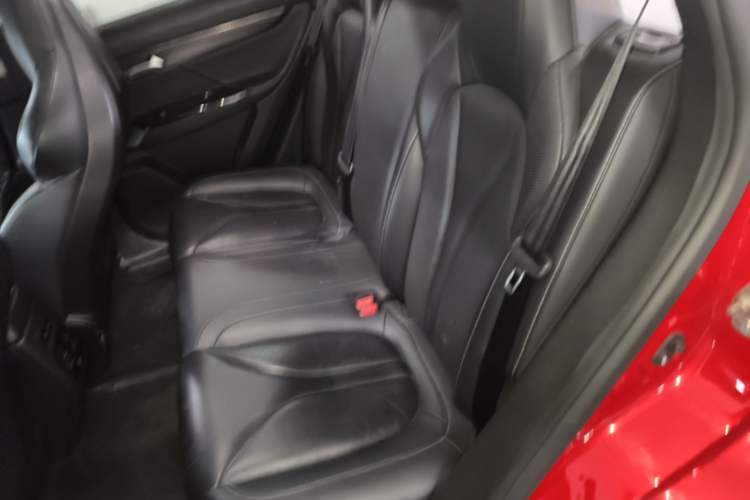 Used XPeng G3 2019 Deluxe Edition Left Rear Seat