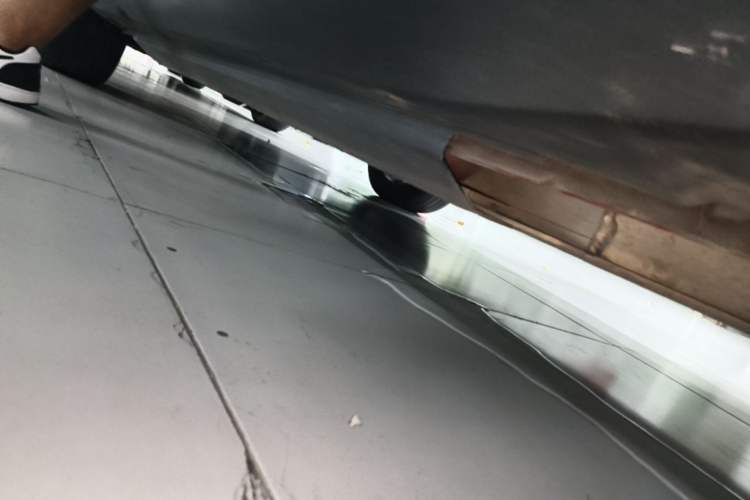 Used XPeng G3 2019 Smart Edition Left Side Sill