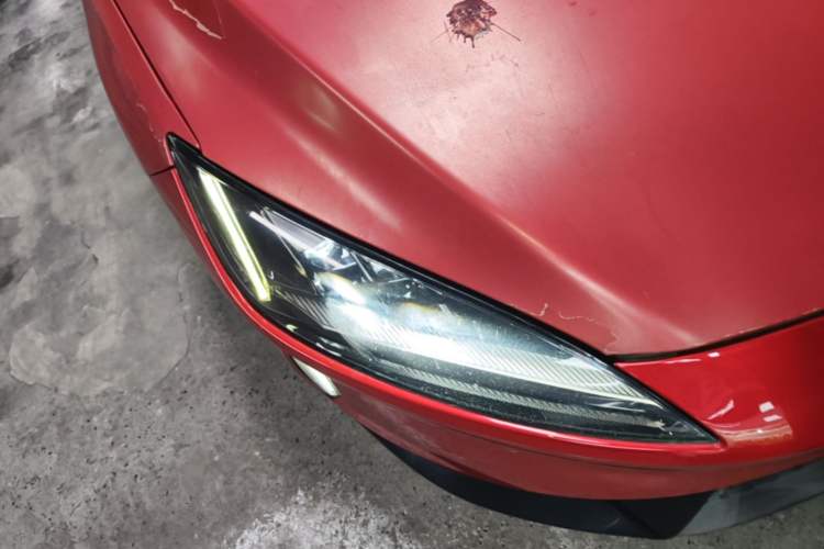 Used XPeng G3 2019 Deluxe Edition Right Front Headlight