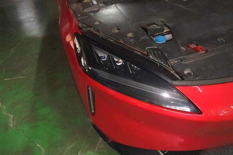 Used XPeng G3 2019 Smart Edition Right Front Headlight