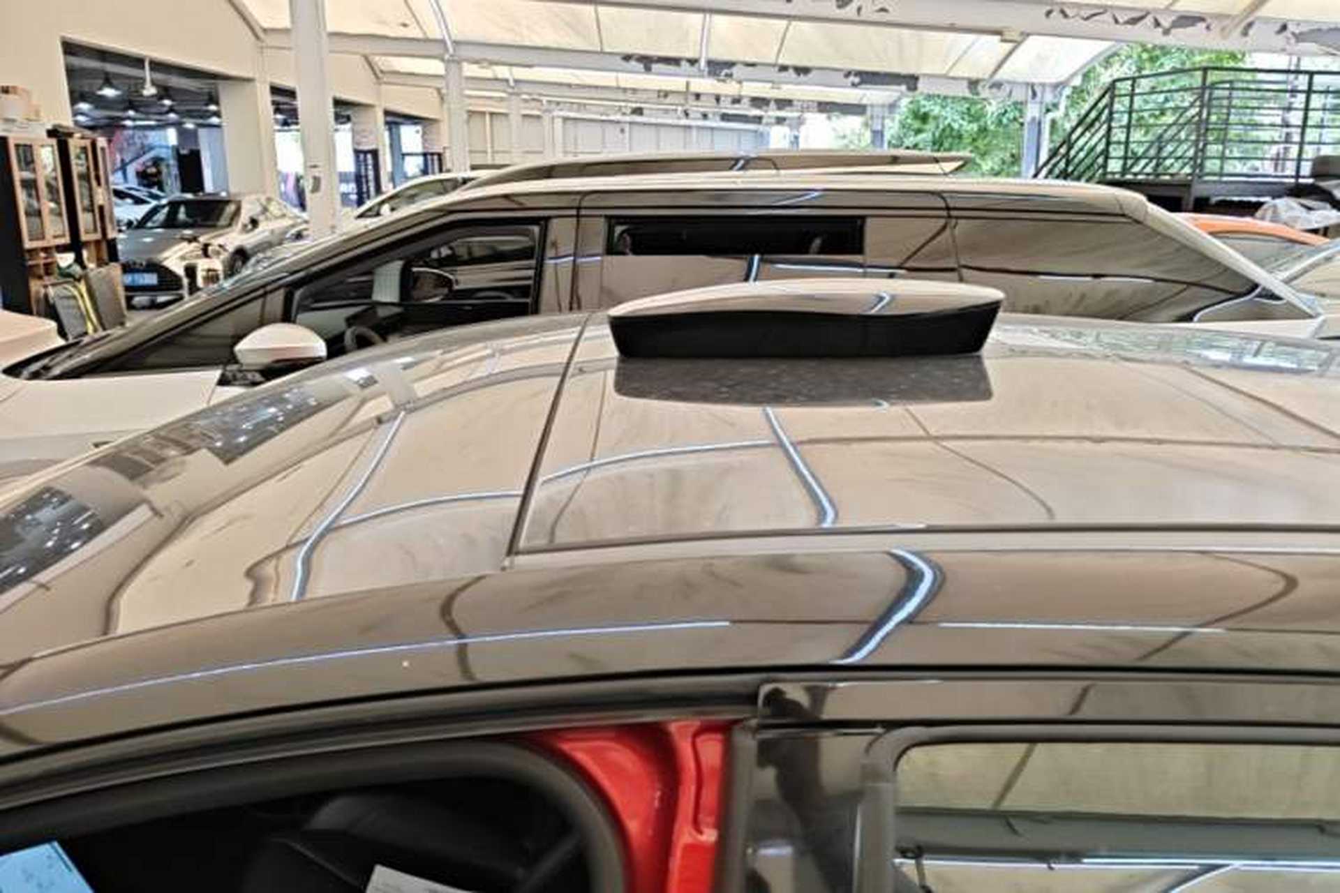 Used XPeng G3 2019 Deluxe Edition Roof