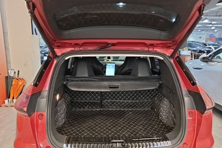 Used XPeng G3 2019 Deluxe Edition Trunk