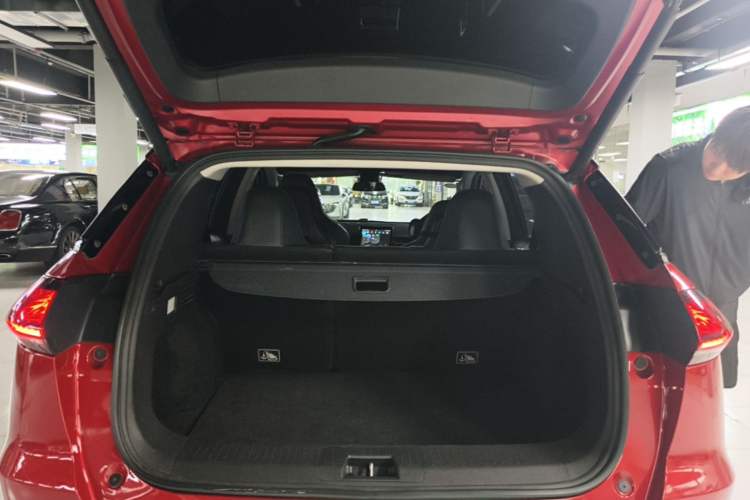 Used XPeng G3 2019 Smart Edition Trunk