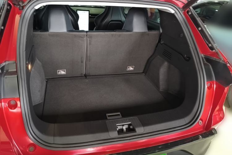 Used XPeng G3 2019 Deluxe Edition Trunk