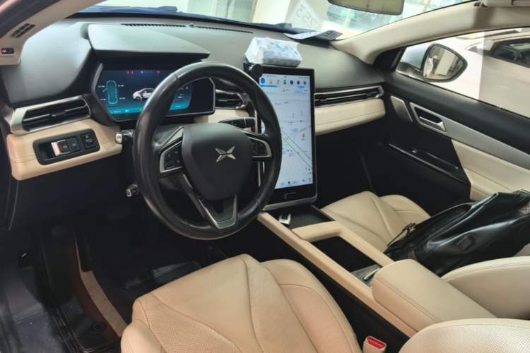 Used XPeng G3 2019 Enjoy Edition Center Console