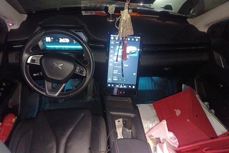 Used XPeng G3 2019 Smart Edition Center Console