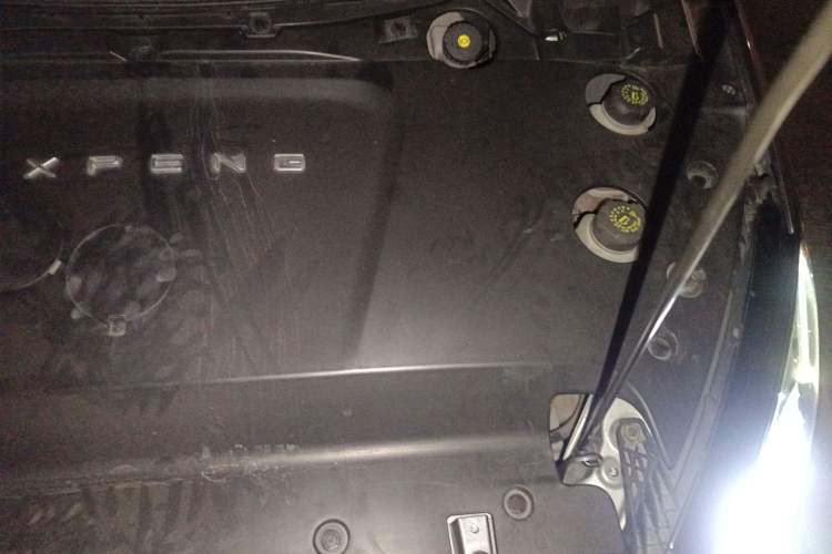Used XPeng G3 2019 Smart Edition Engine Bay Left