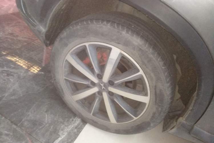 Used XPeng G3 2019 Smart Edition Exterior 2