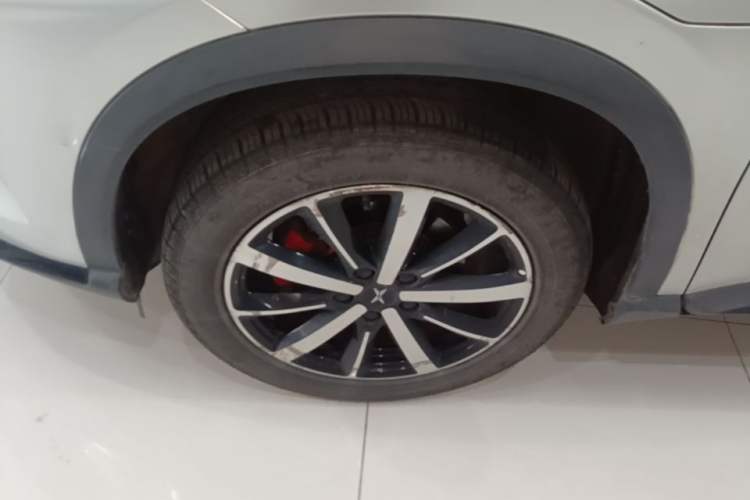 Used XPeng G3 2019 Smart Edition Exterior 4