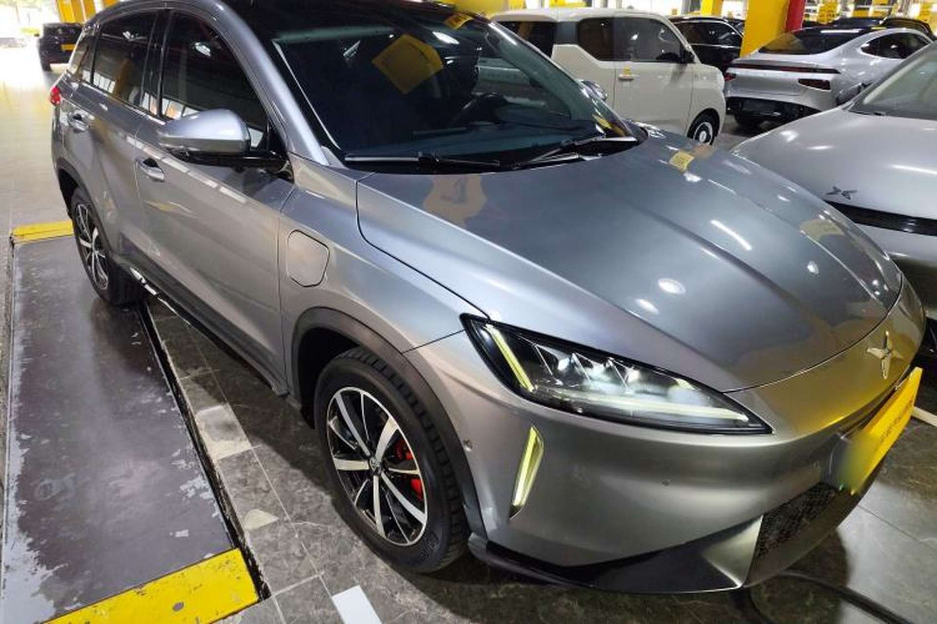 Used XPeng G3 2019 Smart Edition Front Right 45 Deg