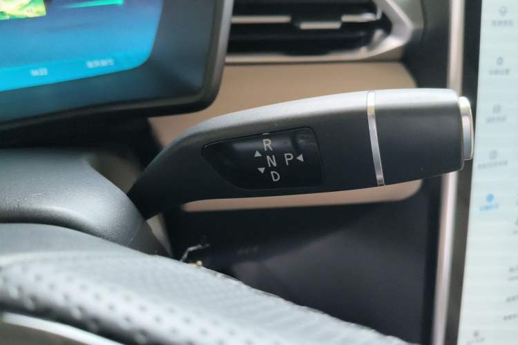 Used XPeng G3 2019 Deluxe Edition Gear Lever