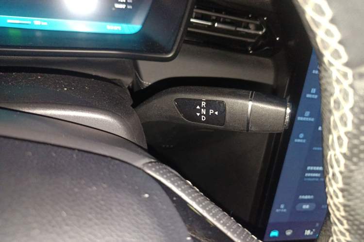 Used XPeng G3 2019 Smart Edition Gear Lever