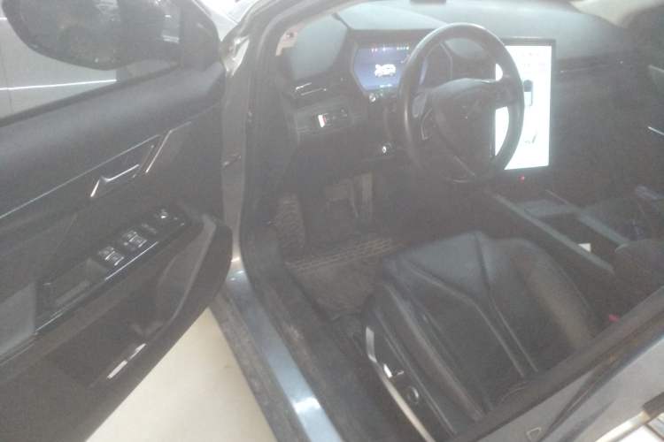 Used XPeng G3 2019 Smart Edition Interior 3