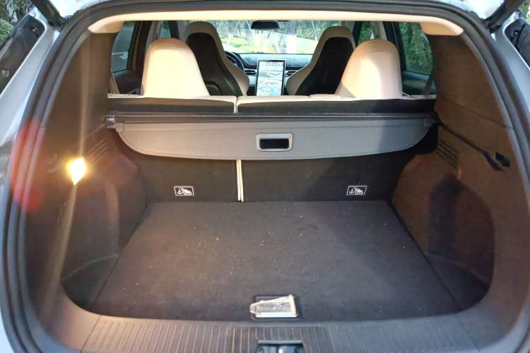 Used XPeng G3 2019 Smart Edition Interior 5