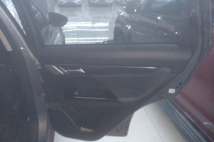Used XPeng G3 2019 Smart Edition Interior 6
