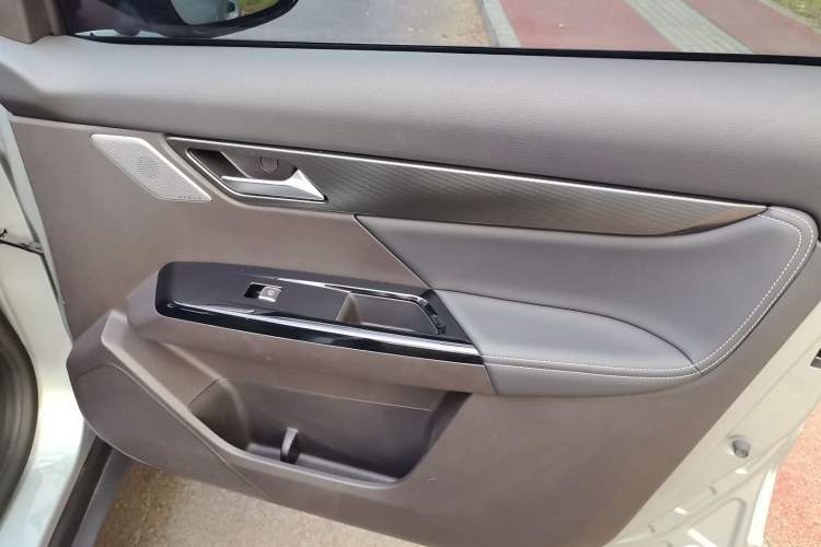 Used XPeng G3 2019 Smart Edition Interior 7