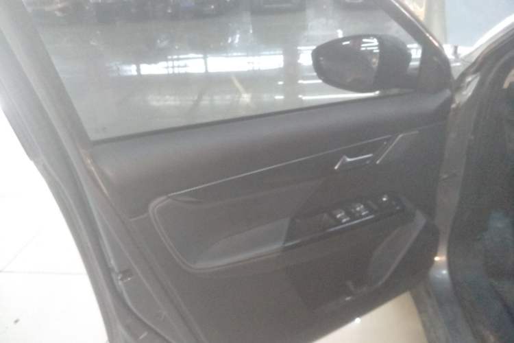 Used XPeng G3 2019 Smart Edition Interior 7