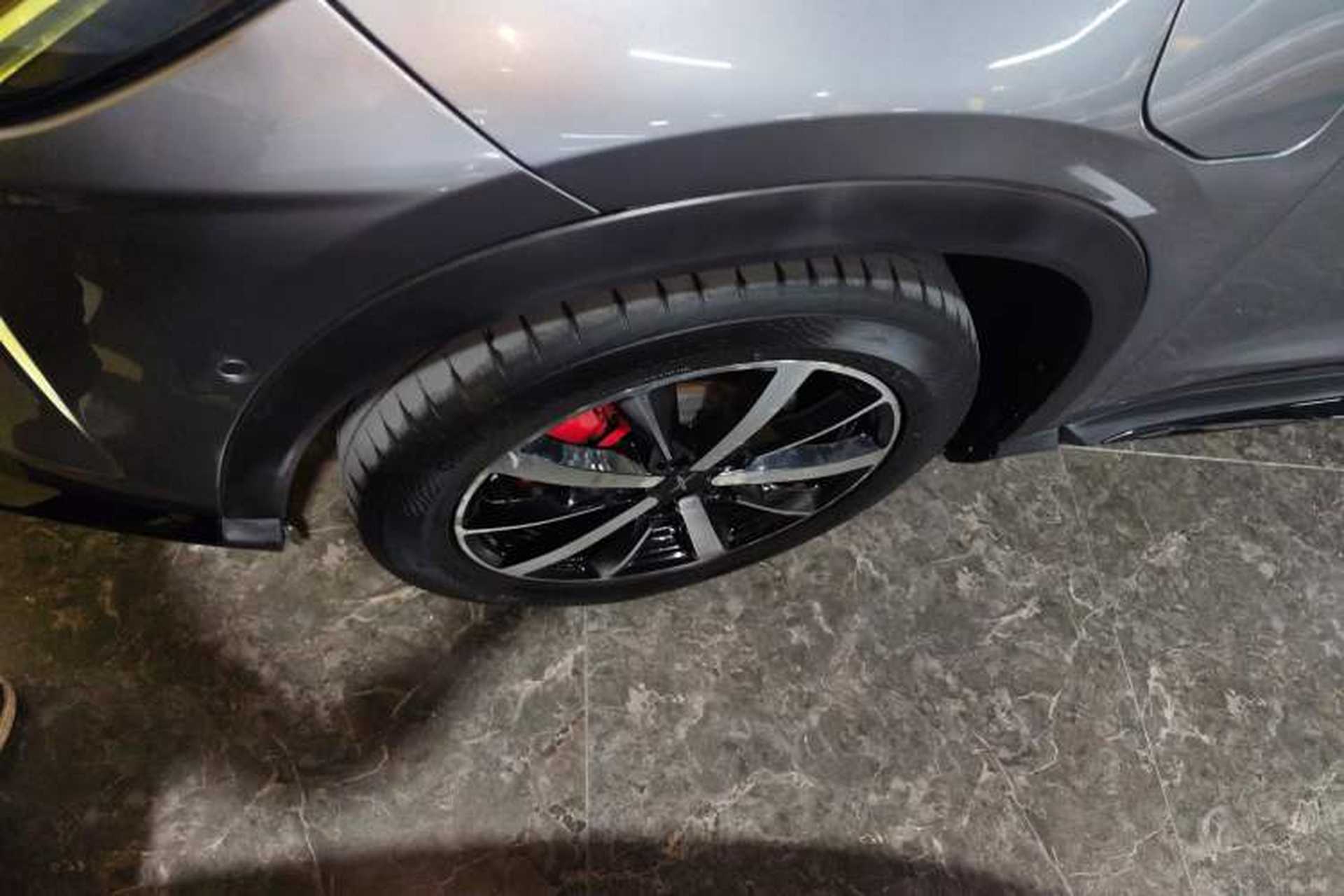 Used XPeng G3 2019 Smart Edition Left Front Wheel Hub