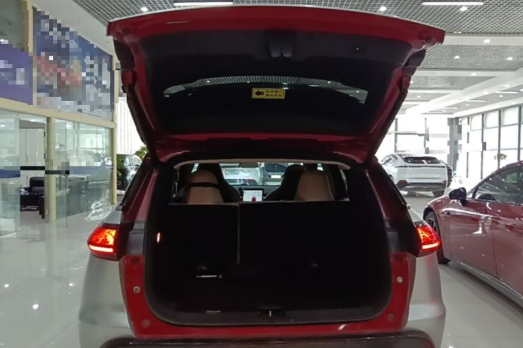 Used XPeng G3 2019 Smart Edition Trunk
