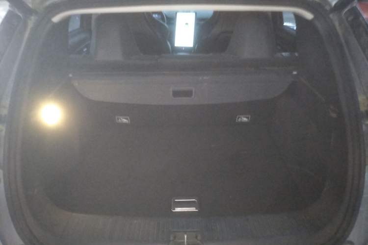 Used XPeng G3 2019 Smart Edition Trunk