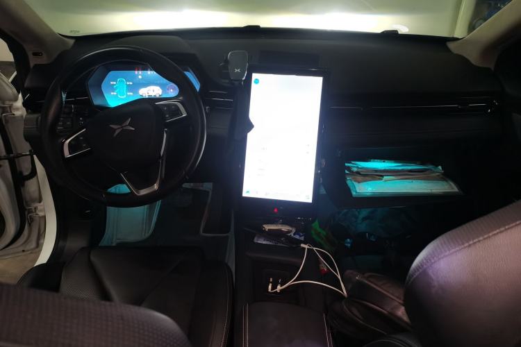 Used XPeng G3 2019 Smart Edition Center Console