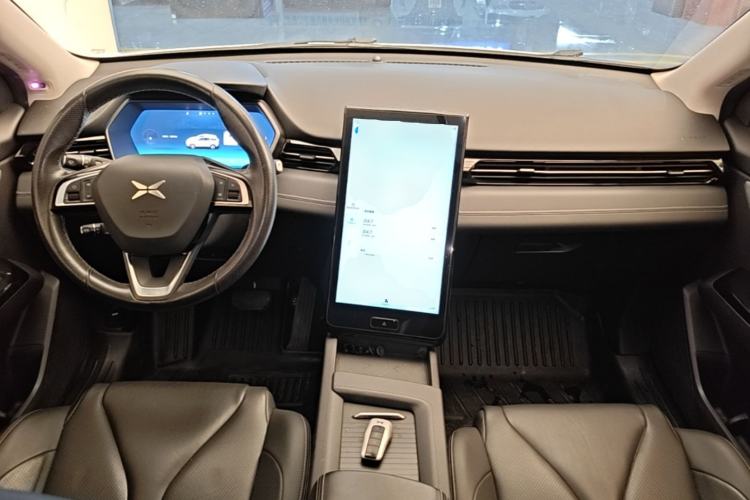 Used XPeng G3 2019 Smart Edition Center Console