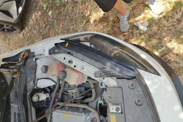 Used XPeng G3 2019 Smart Edition Engine Bay Left