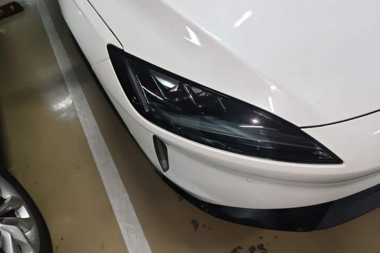 Used XPeng G3 2019 Deluxe Edition Exterior 6