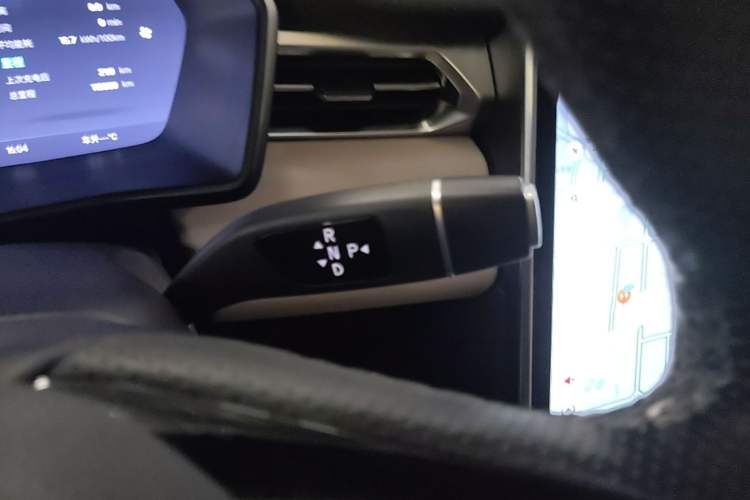 Used XPeng G3 2019 Smart Edition Gear Lever