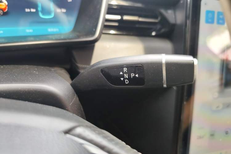 Used XPeng G3 2019 Smart Edition Gear Lever