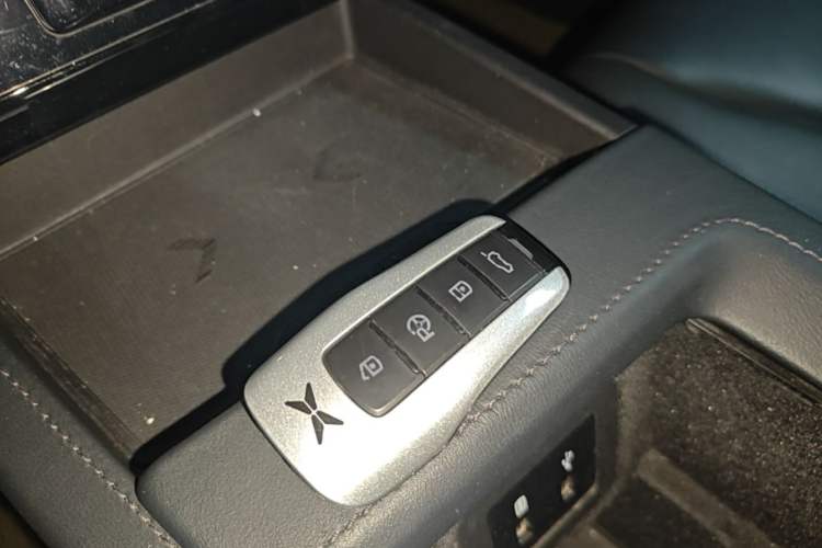 Used XPeng G3 2019 Deluxe Edition Interior 1