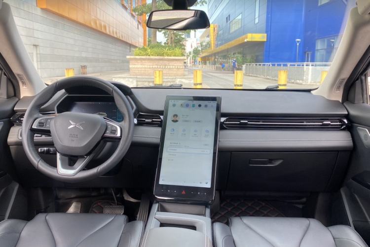 Used XPeng G3 2019 Smart Edition Interior 4