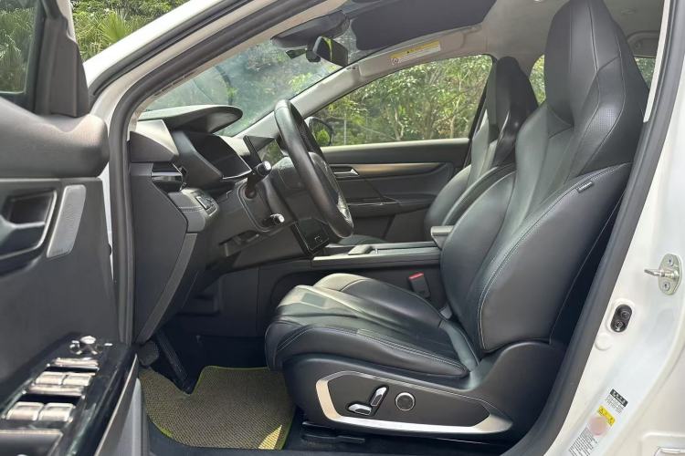 Used XPeng G3 2019 Deluxe Edition Interior 5