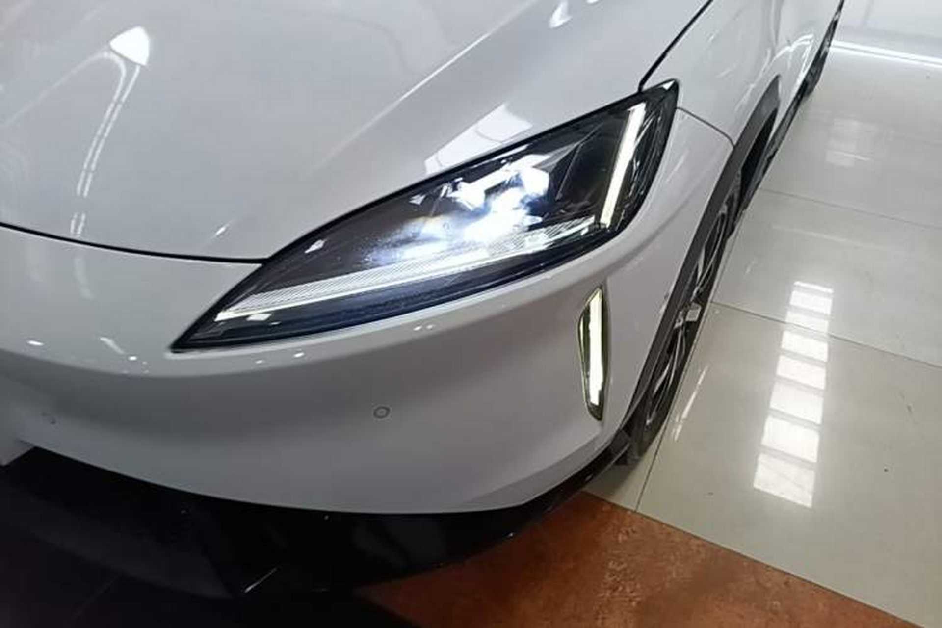 Used XPeng G3 2019 Smart Edition Left Front Headlight