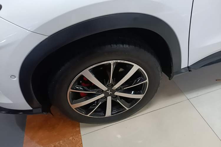 Used XPeng G3 2019 Smart Edition Left Front Wheel Hub