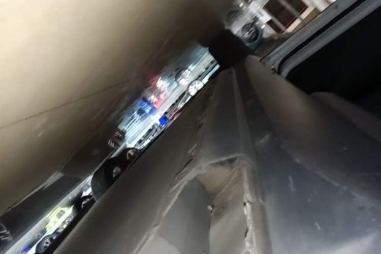 Used XPeng G3 2019 Deluxe Edition Left Side Sill