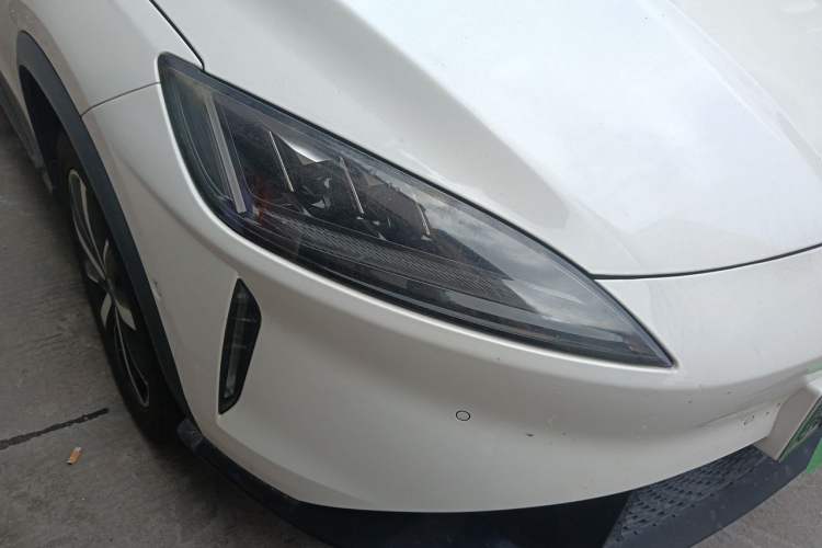 Used XPeng G3 2019 Smart Edition Right Front Headlight