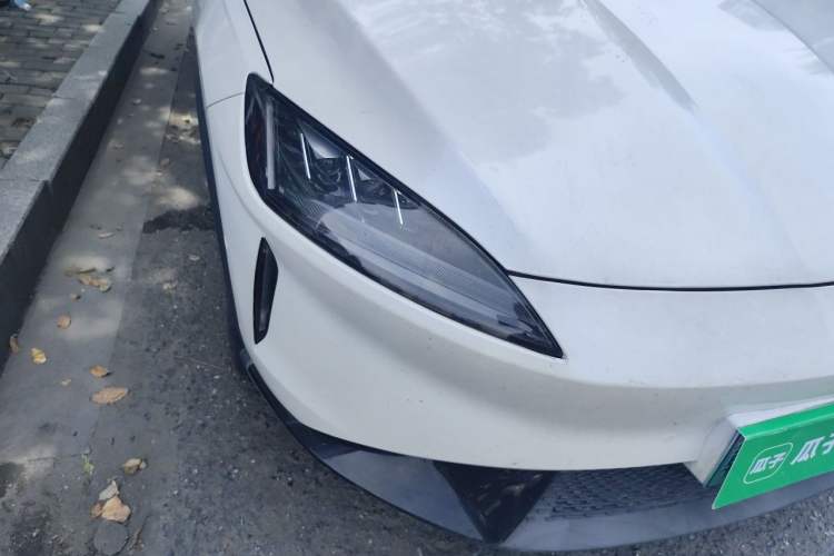 Used XPeng G3 2019 Smart Edition Right Front Headlight